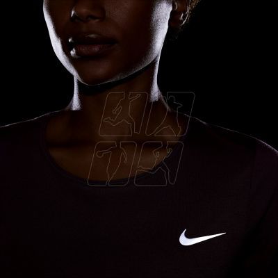5. Koszulka Nike Dri-FIT Run Division W DD5176-646