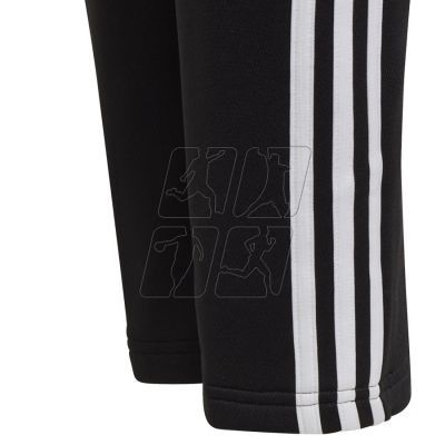 3. Spodnie adidas D2M 3 Stripes Pant Jr GN1464
