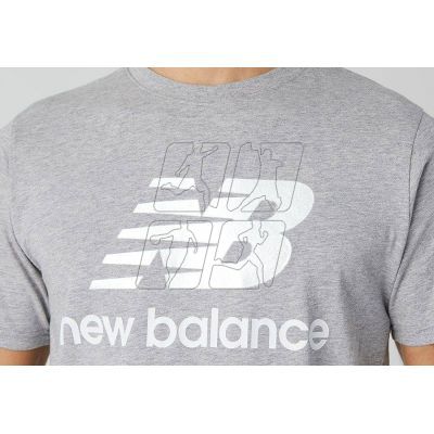 5. Koszulka New Balance Essentials Stacked Logo T AG M MT01575AG