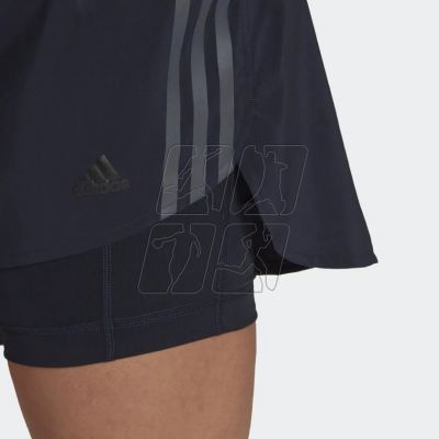 4. Spódniczka adidas Run Icons 3-Stripes Running Skirt W HK9084
