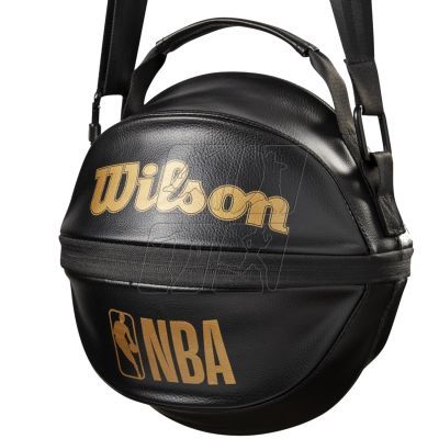 2. Saszetka, torba Wilson NBA 3in1 Basketball Carry Bag WZ6013001
