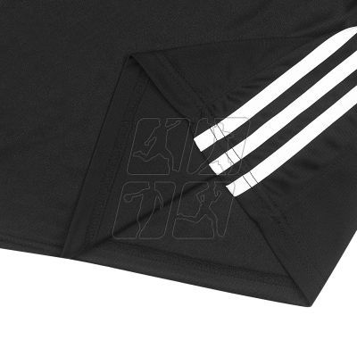 7. Koszulka bokserska adidas Boxing Top ADIBTT02