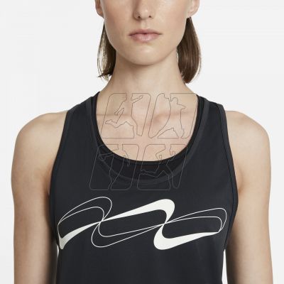 5. Koszulka Nike Dri-FIT Retro W DD5989-045
