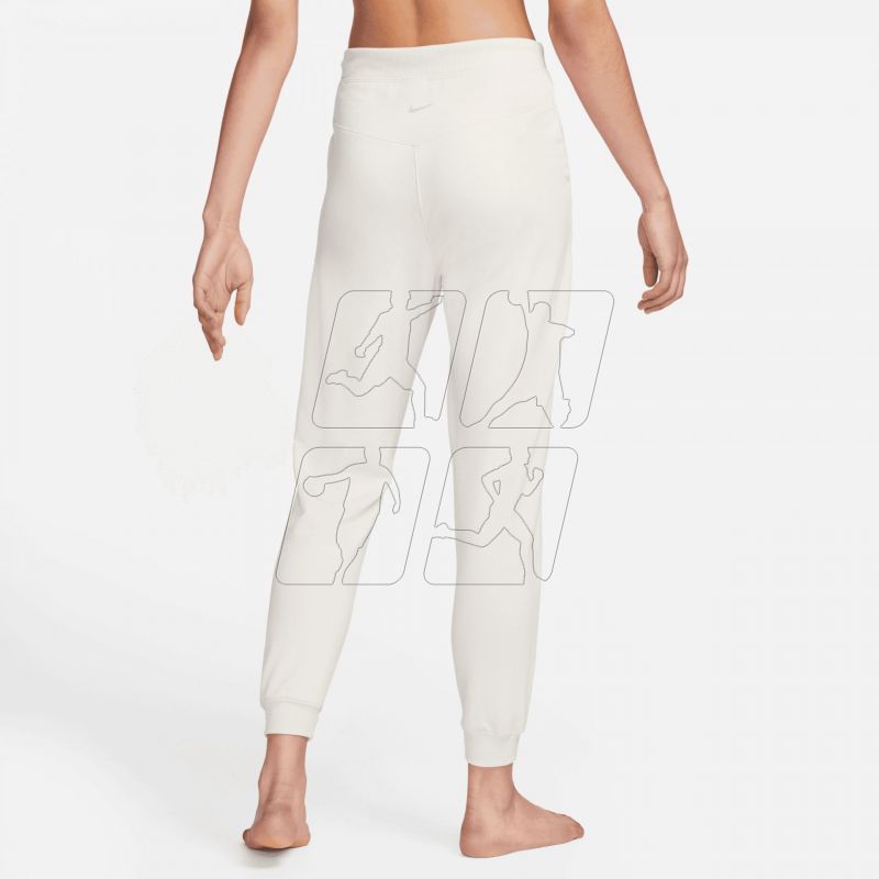 2. Spodnie Nike Yoga Luxe W DN0936-104