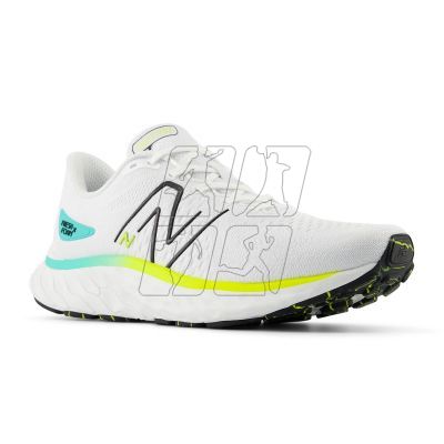 4. New Balance buty sportowe męskie MEVOZCT3