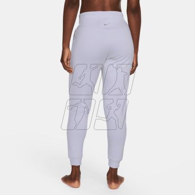 2. Spodnie Nike Yoga Luxe W DN0936-536