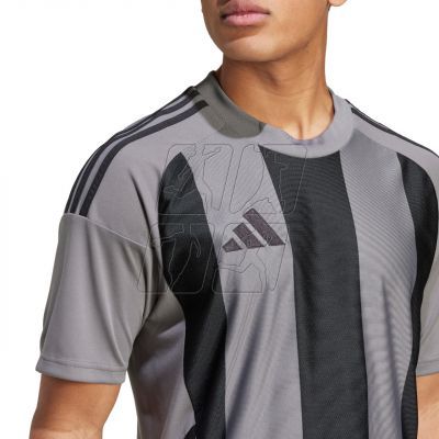 8. Koszulka adidas Striped 24 Jersey M IW2145