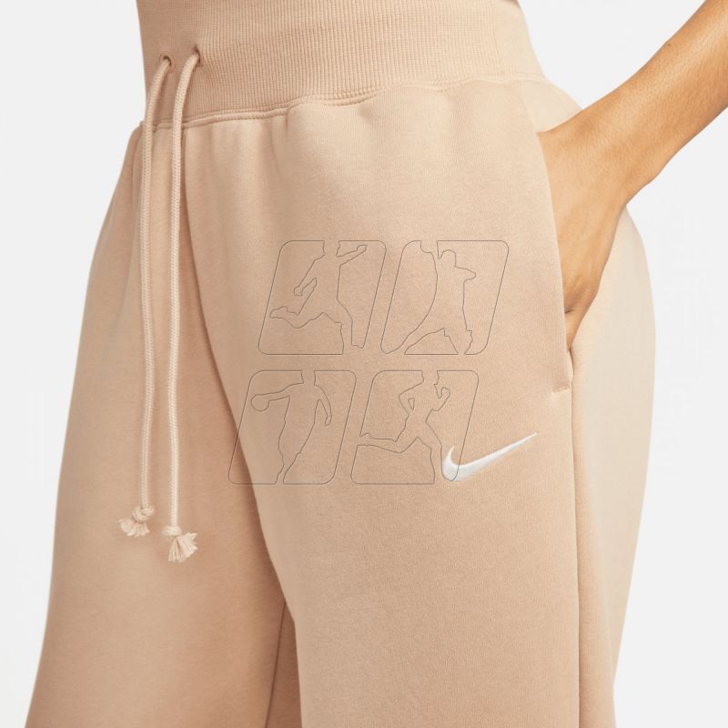 7. Spodnie Nike Sportswear Phoenix Fleece W DQ5887-200