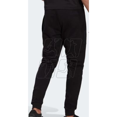 2. Spodnie adidas BL Q3 Pant HK0384