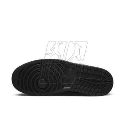 6. Buty Nike Air Jordan 1 Low M 553558-093