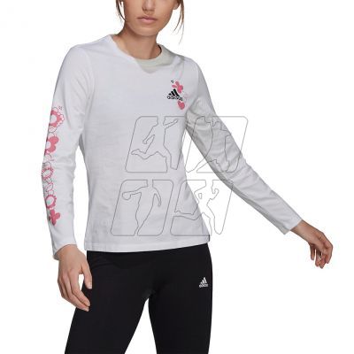 2. Koszulka adidas Floral Long Sleeve W H14699