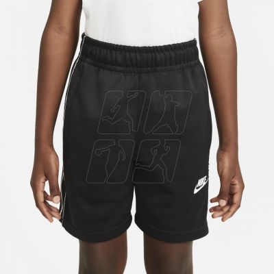 2. Spodenki Nike Sportswear Jr DJ4013-010