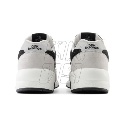 7. Buty New Balance M MT580CB2