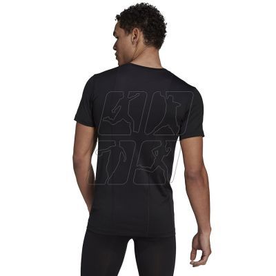 2. Koszulka kompresyjna adidas Techfit Base Short Sleeve M GU4906