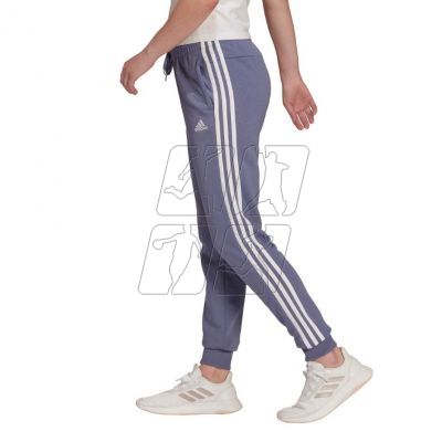 4. Spodnie adidas Essentials French Terry 3-Stripes Pants W H42011