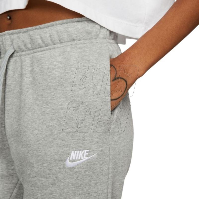 4. Spodnie Nike NSW Club Fleece W DQ5191 063