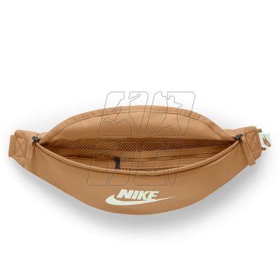 3. Saszetka, nerka Nike Heritage Waistpack DB0490-224
