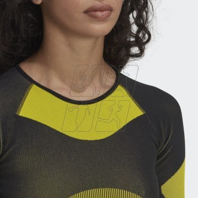 4. Koszulka adidas By Stella Mccartney Truestrength Yoga Crop Top W HN2882