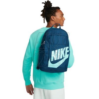 5. Plecak Nike Elemental DD0559 460