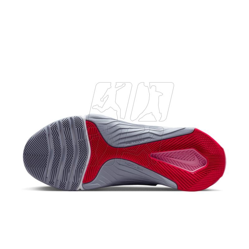 6. Buty Nike Metcon 8 W DO9327-005
