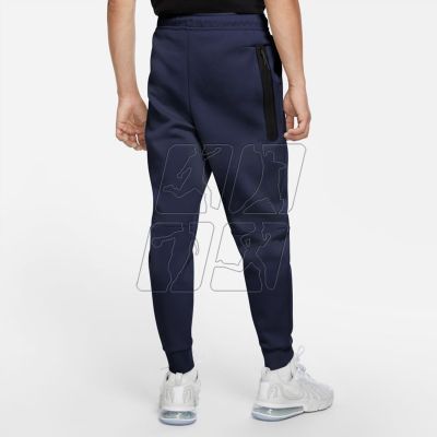 3. Spodnie Nike NSW Tech Fleece Jogger M CU4495-410