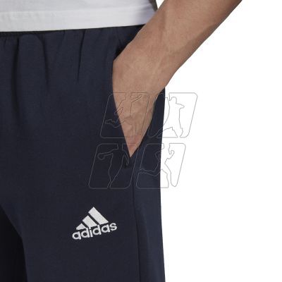 5. Spodnie adidas Essentials Fleece Regular Tapered M HL2231