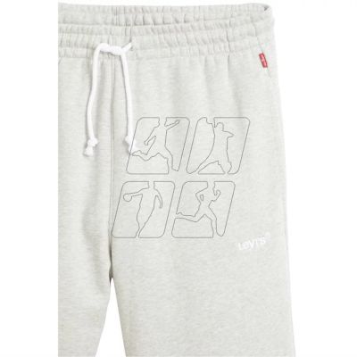 4. Spodnie Levi's Red Tab Sweatpant W A07670000