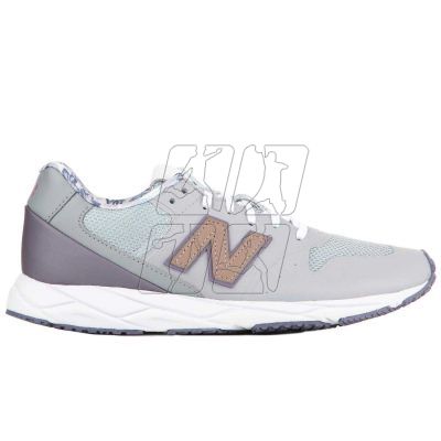 9. Buty New Balance W WRT96PCB