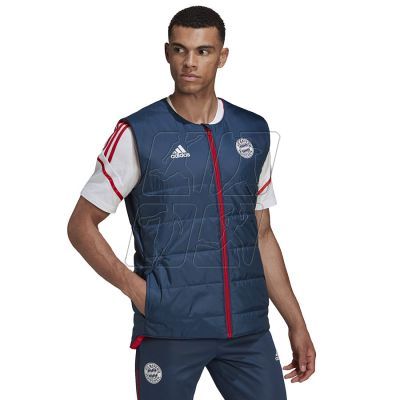 7. Kamizelka adidas Bayern Pad Vest M HG1132