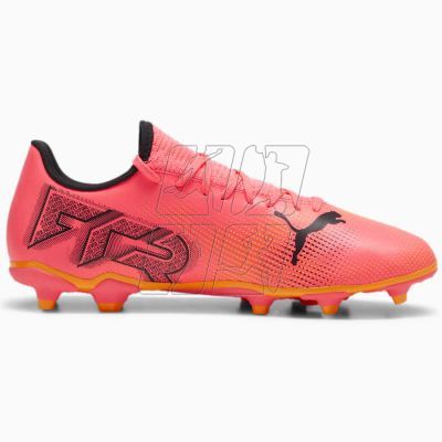 6. Buty piłkarskie Puma Future 7 Play FG/AG M 107723-03