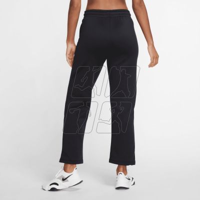 2. Spodnie Nike Therma W CU5529-011