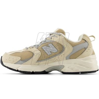 2. Buty sportowe New Balance NB 530 retro M MR530CP