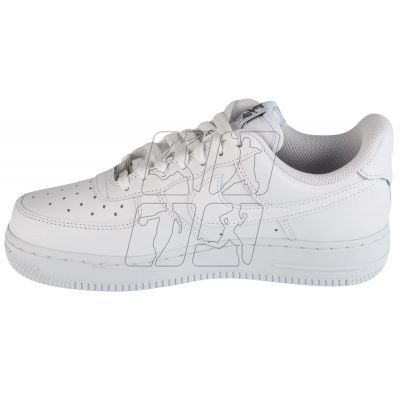 2. Buty Nike Air Force 1 07 W DX5883-100