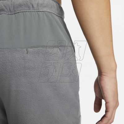 5. Spodnie Nike Therma-FIT M DD2136-068