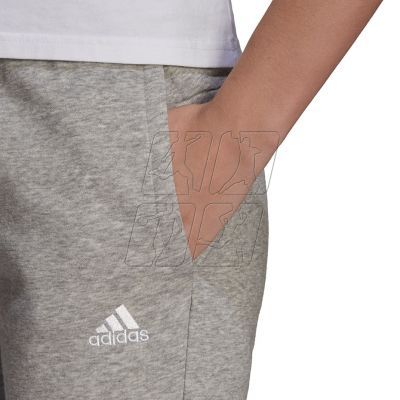 5. Spodnie adidas Essentials Slim Tapered Cuffed Pant W GM5548