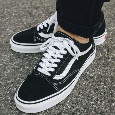 9. Buty Vans Old Skool VD3HY28