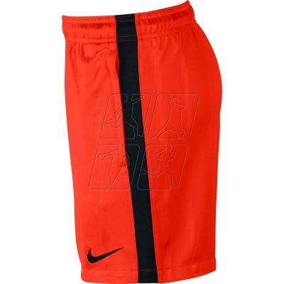 3. Spodenki piłkarskie Nike Dry Squad Jacquard Junior 870121-852