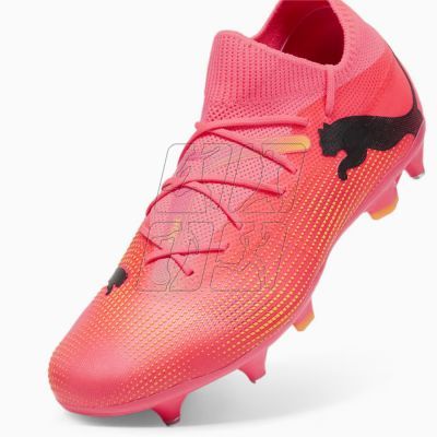 8. Buty piłkarskie Puma Future 7 Match MxSG M 107714-03