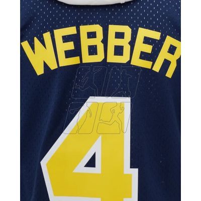 8. Koszulka Mitchell & Ness NCAA Swingman Road Jersey Michigan1991 Chris Webber SMJY4437-UMI91CWEASBL