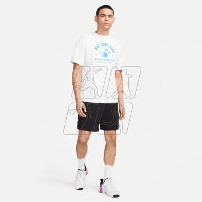 4. Koszulka Nike Dri-FIT UV Hyverse M DV9817-121