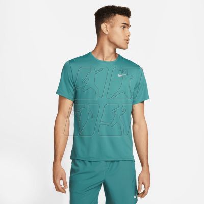 6. Koszulka Nike Dri-FIT UV Miler M DV9315-379