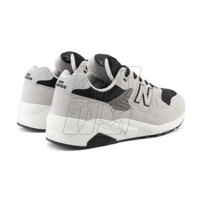 6. Buty New Balance M MT580CB2