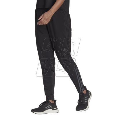 2. Spodnie adidas 3 Stripes Pant M HB6501