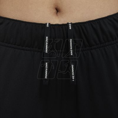 3. Spodnie Nike Therma-FIT Essential W DD6472-010