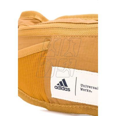 8. Saszetka adidas Bum Bag FM6915