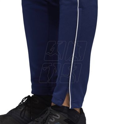 4. Spodnie piłkarskie adidas CORE 18 M CV3988