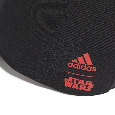 4. Czapka z daszkiem adidas Star Wars IW1112