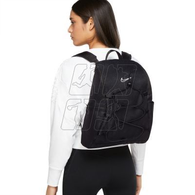 3. Plecak Nike One CV0067-010