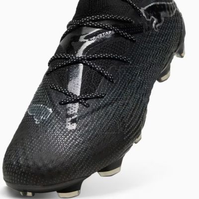 8. Buty piłkarskie Puma Future 7 Ultimate Low FG/AG M 107919-02