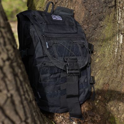 9. Plecak turystyczny Offlander Survival Hiker 35L OFF_CACC_35BK